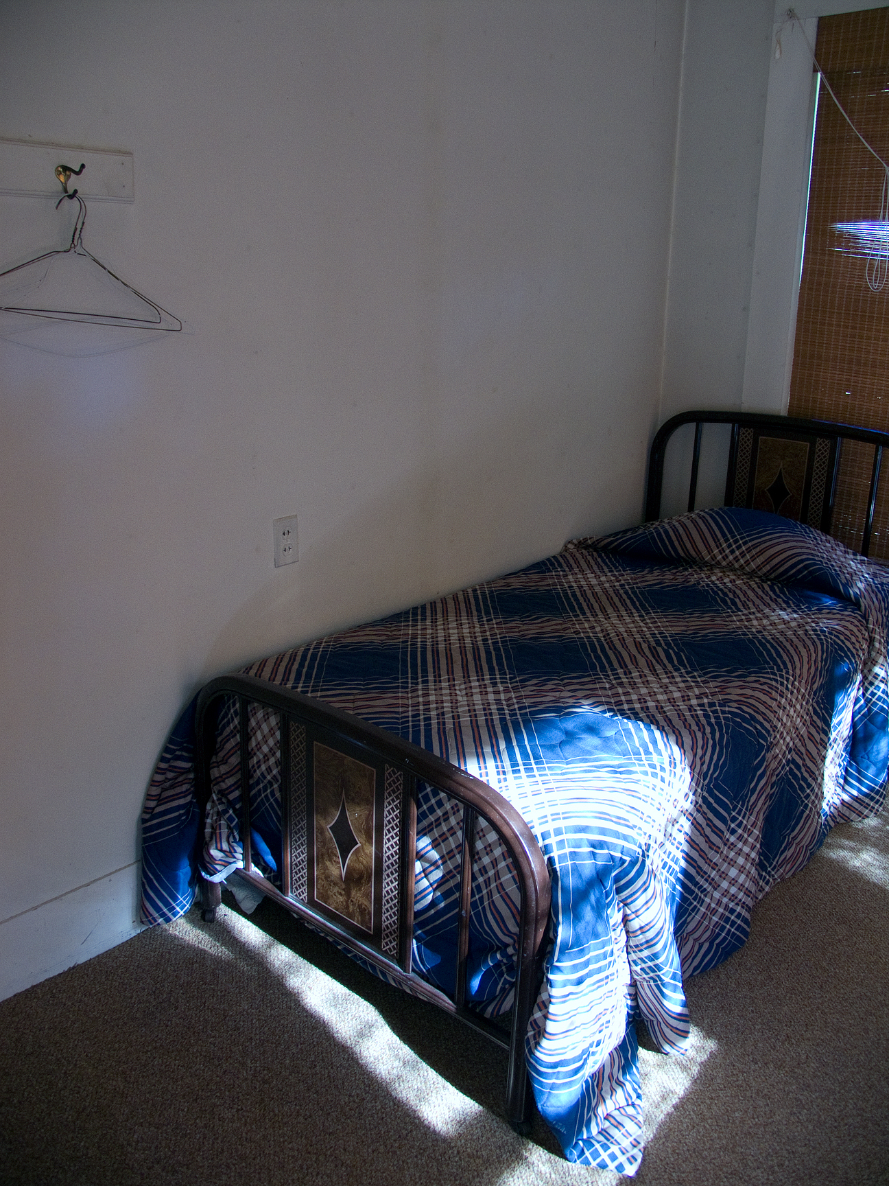 (above) This is one of many guest bedrooms which are still being used. Hunters and fisherman don't seem to care about the interior design, as long as the sheets are clean.